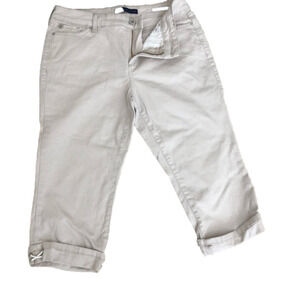 Bandolino Mandie Stretch Capri, like new